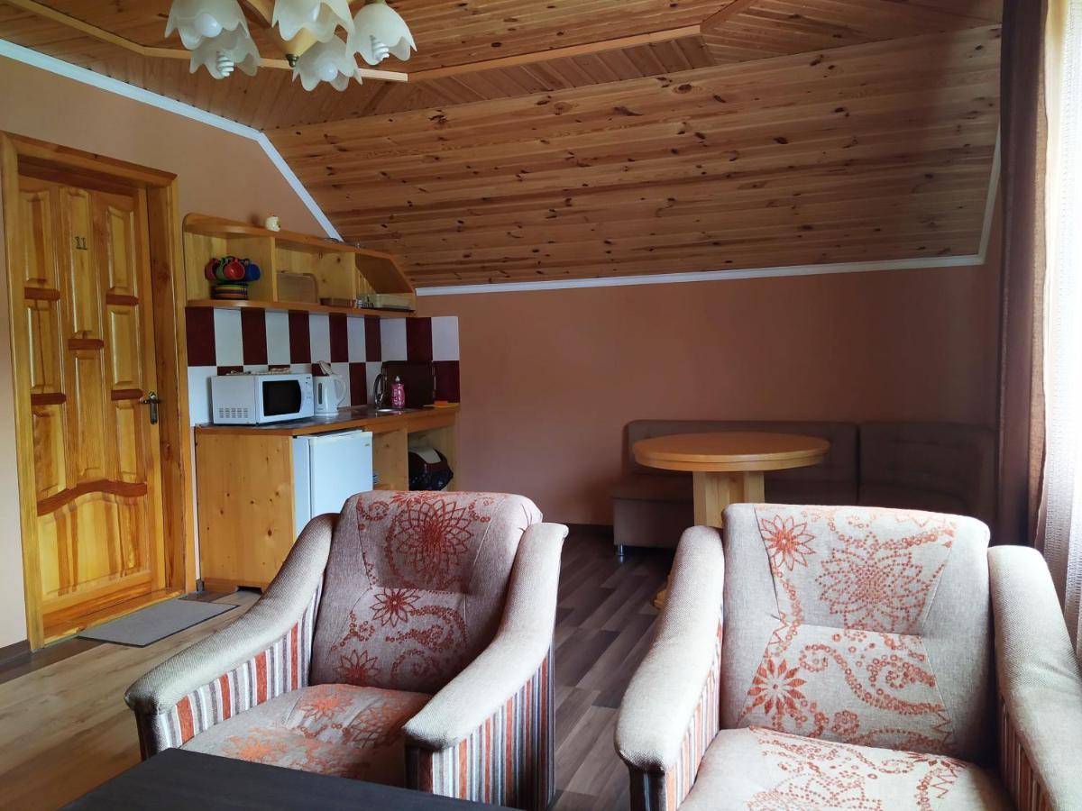Guest House Shafran Jaremtsje Buitenkant foto