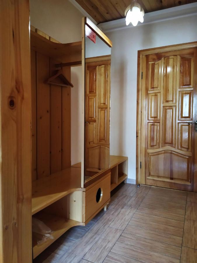 Guest House Shafran Jaremtsje Buitenkant foto